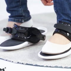 Cybershoes: VR Accessory that Lets You Walk into VR Games