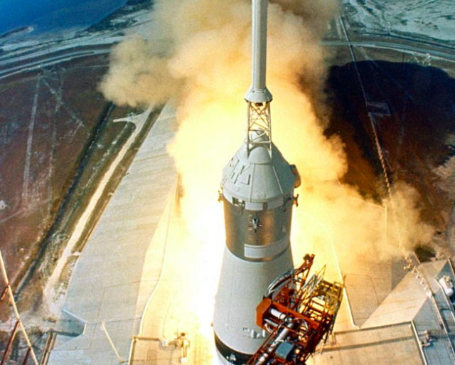 Webcasts Celebrate 45 Years Since Apollo 11 Moon Landing